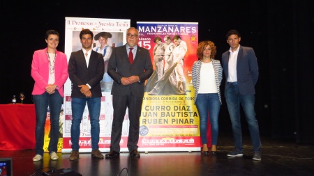Esther Nieto, Rubén Pinar, Julián Nieva, Beatriz Labián y Manuel Amador