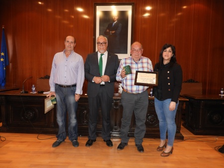 Acto de jubilación a dos trabajadores del Ayuntamiento de Manzanares