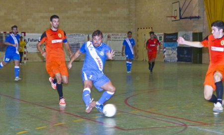 Jugada de la primera eliminatoria ante el Toledo. Foto: José A. Romero