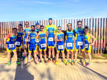 Componentes del Club de Triatlón Manzanares en Almansa