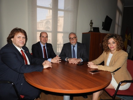 Jornada de trabajo en Manzanares con el director general de empresas, competitividad e internacionalización de la JCCM