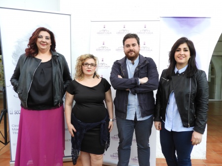 Pablo Camacho y Gemma de la Fuente, junto a las responsables de "Lebasy Cala"