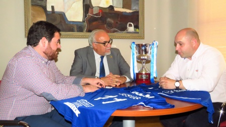 Camacho, Nieva y Del Salto, durante la reunión en alcaldía