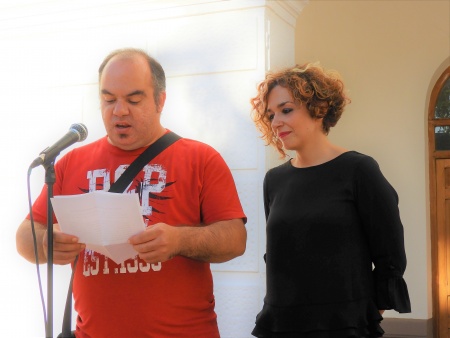 Beatriz Labián y Ramón Ramírez en la lectura del manifiesto de las I Jornadas Socio Sanitarias de Salud Mental
