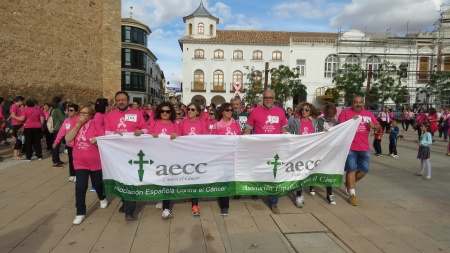 Cabecera de la marcha en su salida