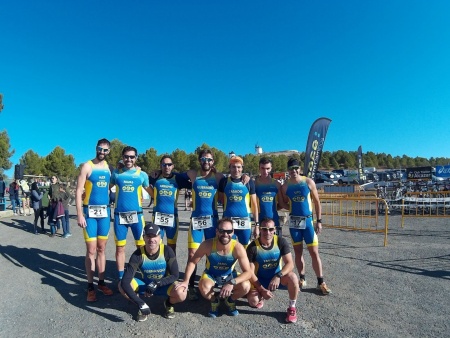 Equipo del Club de Triatlón Manzanares en el duatlón de Alcázar