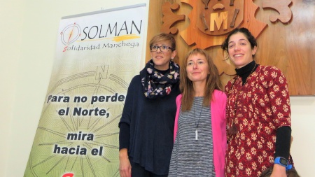Silvia Cebrián junto a Maribel Díaz-Madroñero y Sara Martín Caro