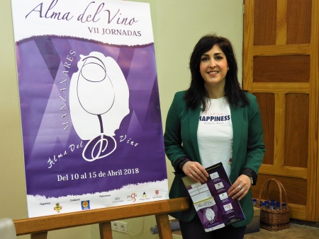 La concejala de Turismo presenta las jornadas Alma del Vino de Manzanares