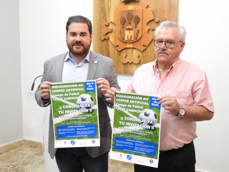 Presentación de actividades de la inauguración del nuevo césped del campo de fútbol municipal 'Jose Camacho'