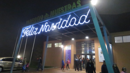 Entrada de Diverinfancia en el pabellón de Fercam