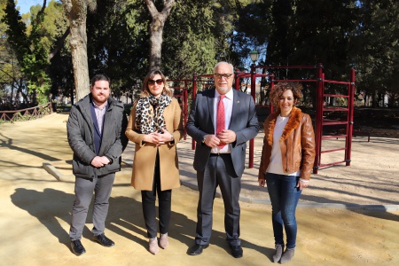 Visita a la nueva zona de calistenia en el parque