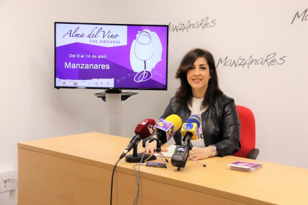 Gemma de la Fuente en la presentación de las jornadas