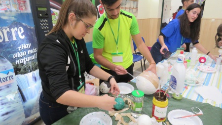 Actividades creativas en la Casa de la Juventud