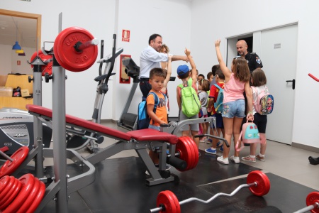 La comisaría de Manzanares se llena de menores