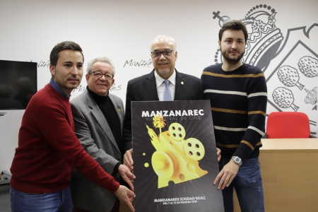 Julián Nieva reafirma su compromiso con ManzanaREC en la presentación del cartel de la VII edición