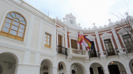 Fachada Ayuntamiento de Manzanares