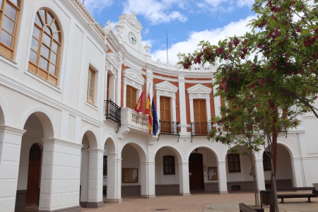 Exterior del Ayuntamiento de Manzanares