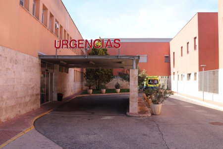 Entrada de Urgencias del hospital de Manzanares