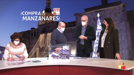 Momento del sorteo celebrado en la televisión municipal