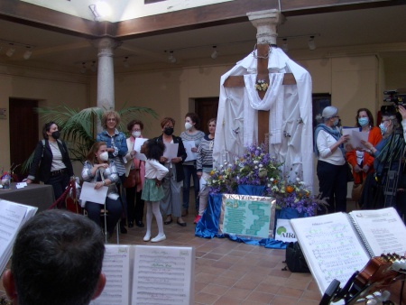 Comienza la ronda de mayos en Manzanares