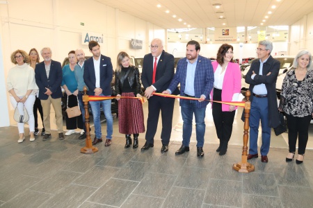 Julián Nieva ha realizado el corte de cinta inaugural del XI Salón del Automóvil