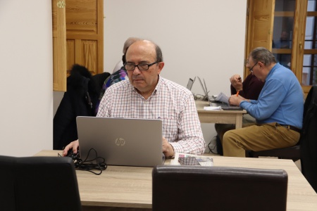 Taller de competencias digitales para mayores