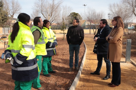 Visita de Pablo Camacho e Isabel Díaz-Benito por el inicio del plan de empleo de la JCCM 2023 