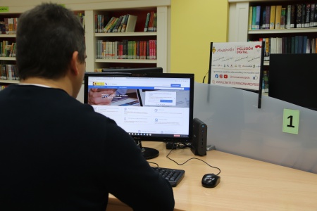 Sergio Infantes en el PID de la Biblioteca Municipal