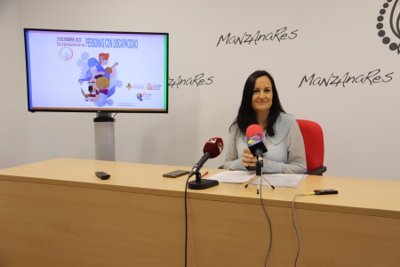 Prado Zúñiga durante la presentación de los actos