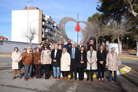 Inauguración del monumento en honor a los donantes de sangre