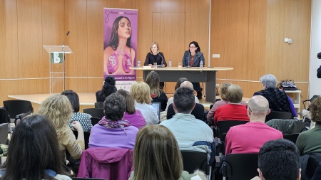 Presentación del libro en la biblioteca municipal