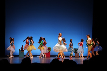 Grupo de danza clásica de la UP