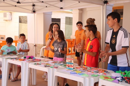 Mercadillo solidario Talayot (julio 2024)