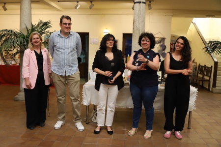 Exposición clausura manualidades, corte y confección y cosmética natural UP