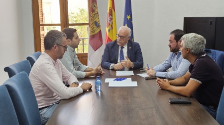 Reunión de Aempomán con Julián Nieva y Pablo Camacho