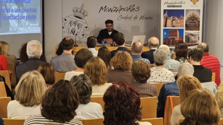 Conferencia sobre Carmen Conde Conferencia sobre Carmen Conde