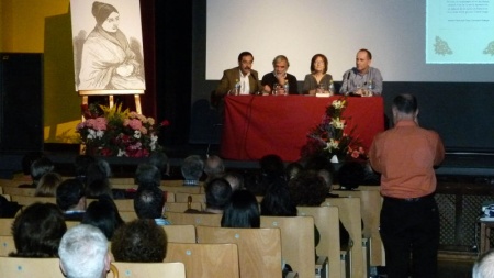 Momento de la presentación del libro "La Ciega de Manzanares. Vida de una mujer extraordinaria” del autor manzanareño Julián Granados