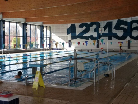 La piscina climatizada acoge la I Máster Class Acuática
