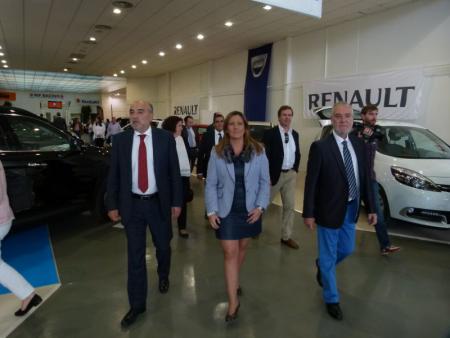 Recorrido inaugural de las autoridades