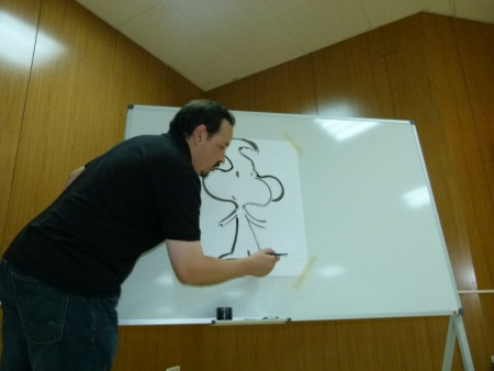 El ilustrador Roselino López participa en los encuentros de animación a la lectura