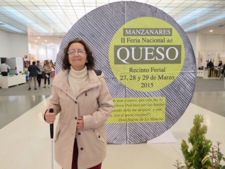 Manoli Carrión, de la ONCE, en la Feria Nacional del Queso 2015