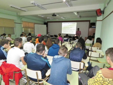Charla de Jesús Ramón Marchan en el IES Azuer