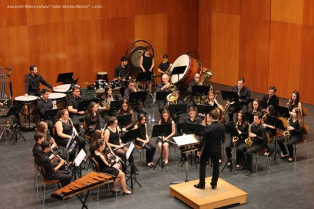 Actuación de la banda juvenil de formación de Manzanares