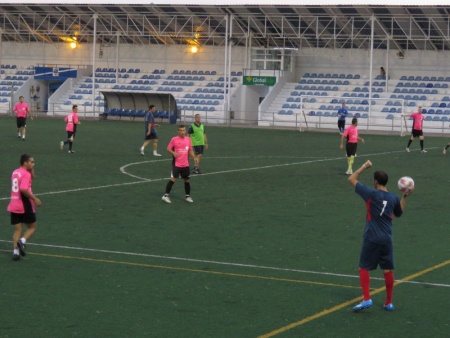 Lance de la final disputada el jueves en el José Camacho