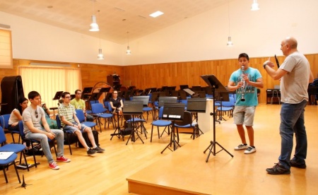 Alumnos de clarinete asisten a las clases del Curso de Perfeccionamiento