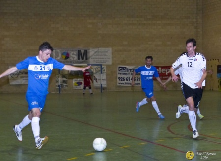 El Manzanares FS ganó por segunda vez esta temporada al líder, Rivas 95. Foto: José A. Romero