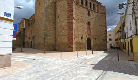Entrada a la plaza de la Constitución desde la calle Jesús del Perdón