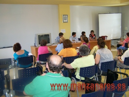Momentos de la charla de Laborvalia
