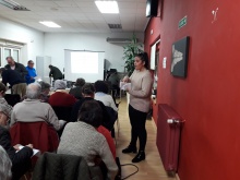 Taller sobre el uso de nuevas tecnologías realizado en el Centro de Mayores de Manzanares