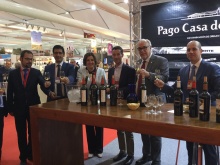 Visita al stand de Pago Casa del Blanco